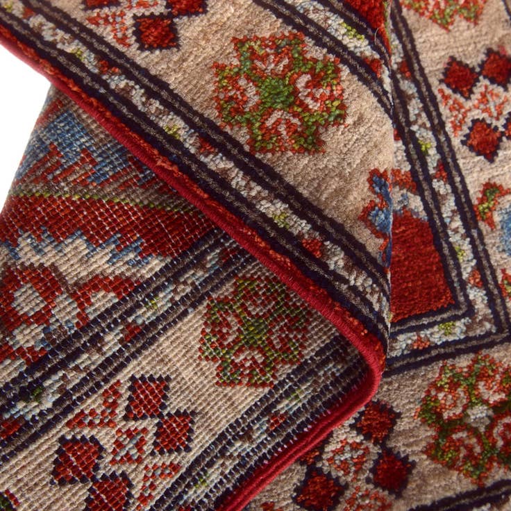 Detail image of 2' x 3' Hand Knotted Kazak Rug