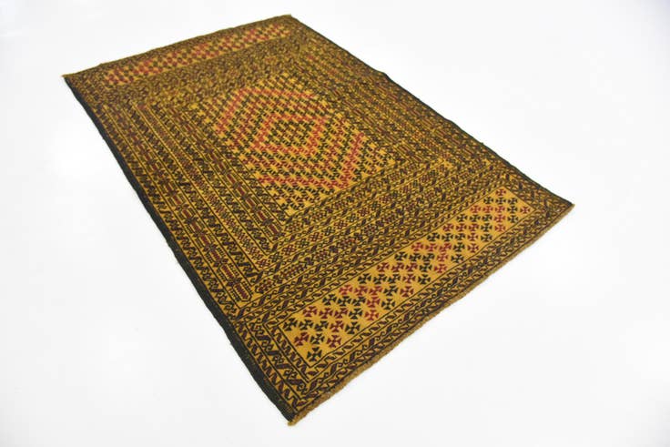 Detail image of 3' 10 x 5' 9 Hand Woven Kilim Afghan Wool Rug