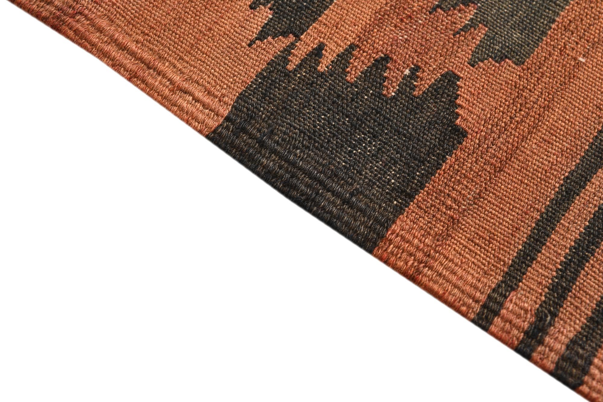 4' 5 x 8' 5 Hand Woven Kilim Fars Wool Rug