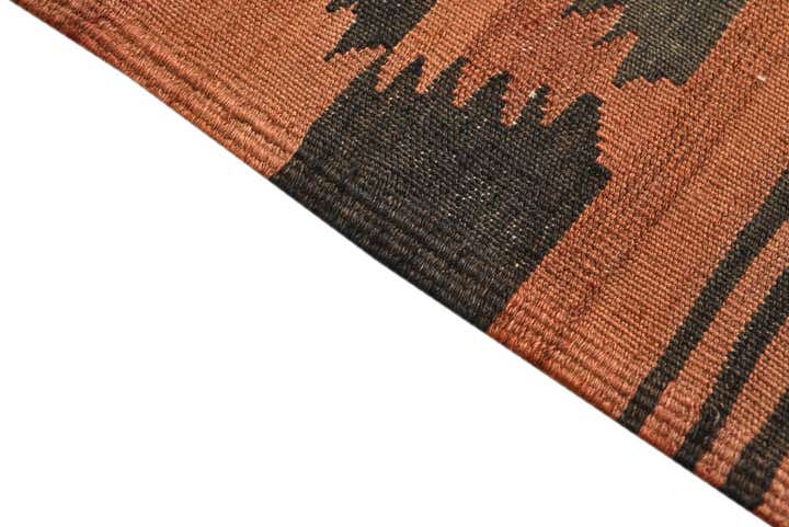 4' 5 x 8' 5 Hand Woven Kilim Fars Wool Rug