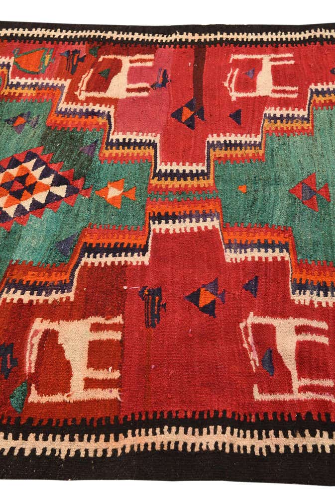 4' 9 x 8' 10 Hand Woven Kilim Fars Wool Rug