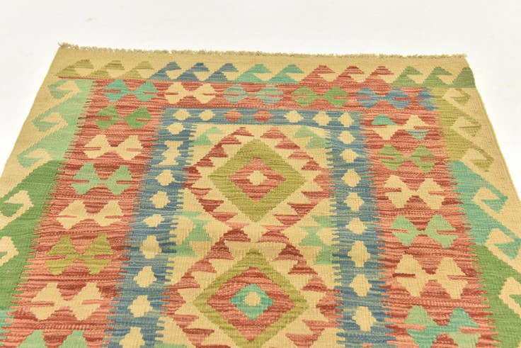 Detail image of 3' 3 x 4' 10 Hand Woven Kilim Maymana Wool Rug
