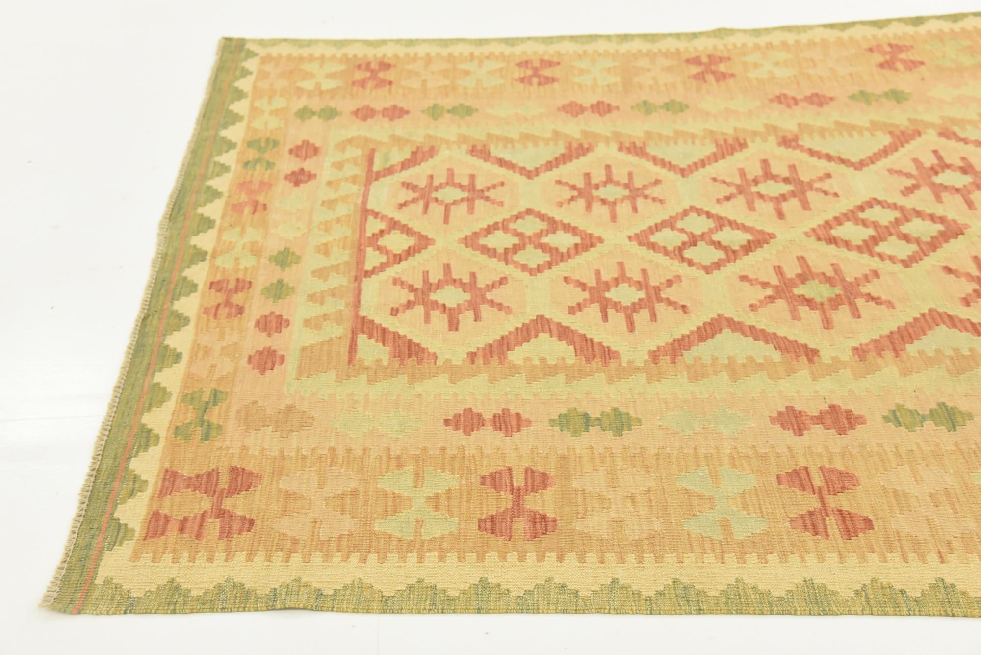 4' 9 x 6' 7 Hand Woven Kilim Waziri Wool Rug