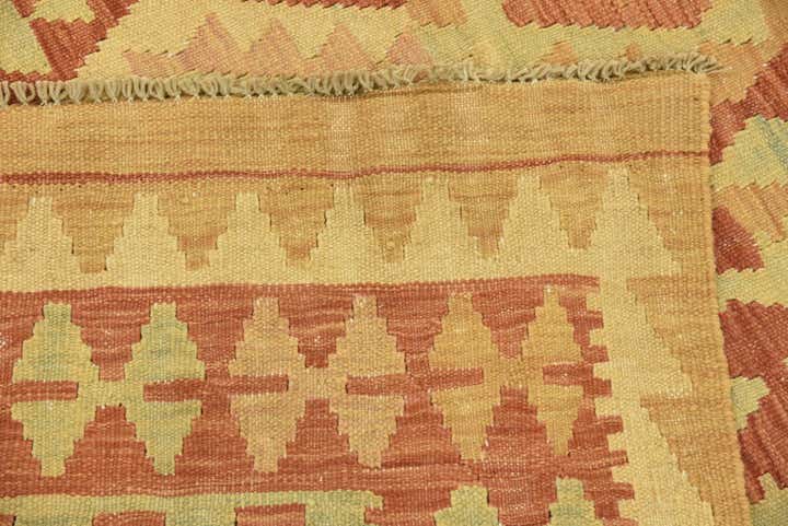 4' 11 x 6' 7 Hand Woven Kilim Waziri Wool Rug