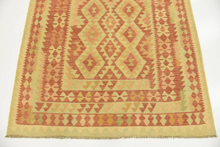 Detail image of 4' 11 x 6' 5 Hand Woven Kilim Waziri Wool Rug