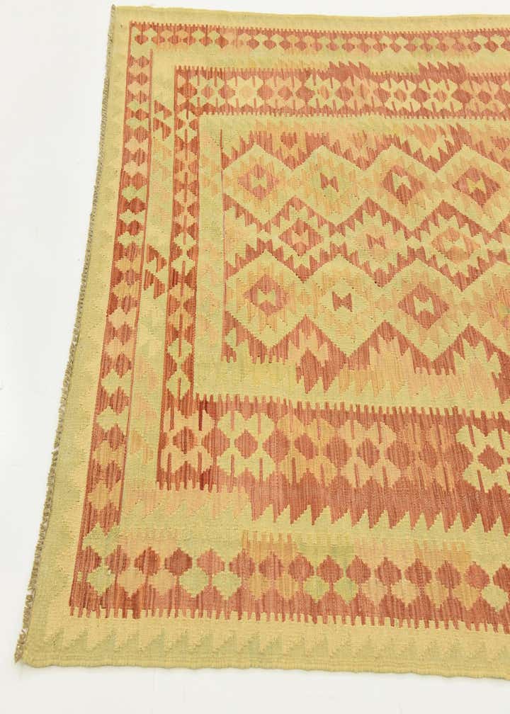 4' 11 x 6' 5 Hand Woven Kilim Waziri Wool Rug