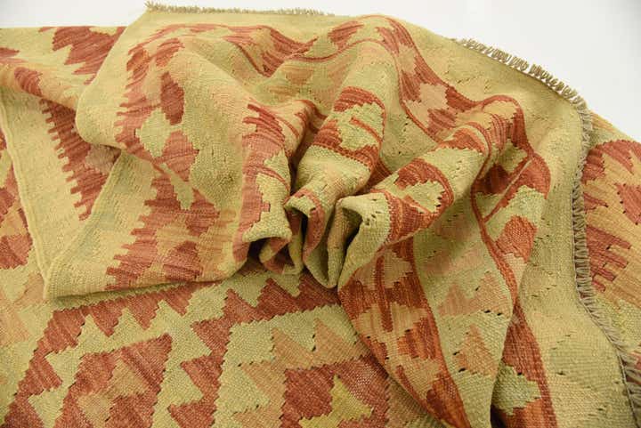 4' 11 x 6' 5 Hand Woven Kilim Waziri Wool Rug