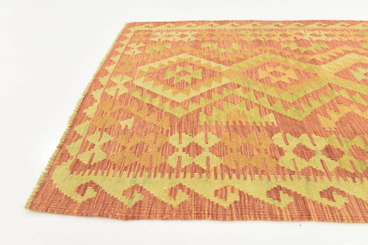 Detail image of 3' 4 x 4' 10 Hand Woven Kilim Waziri Wool Rug