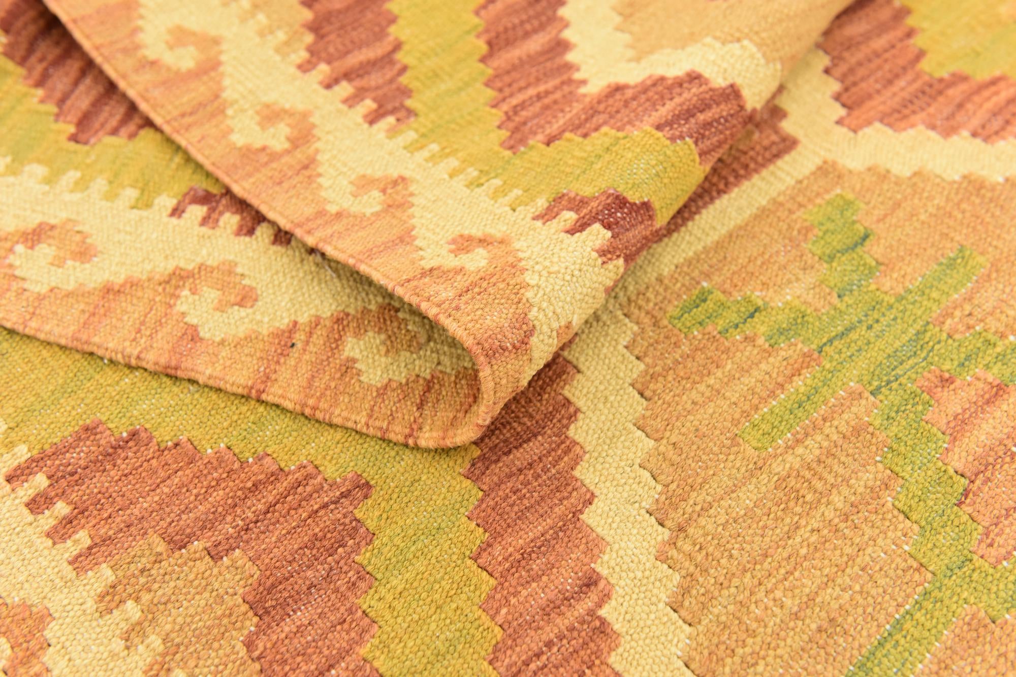 4' 10 x 6' 5 Hand Woven Kilim Waziri Wool Rug