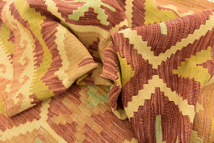 4' 10 x 6' 5 Hand Woven Kilim Waziri Wool Rug