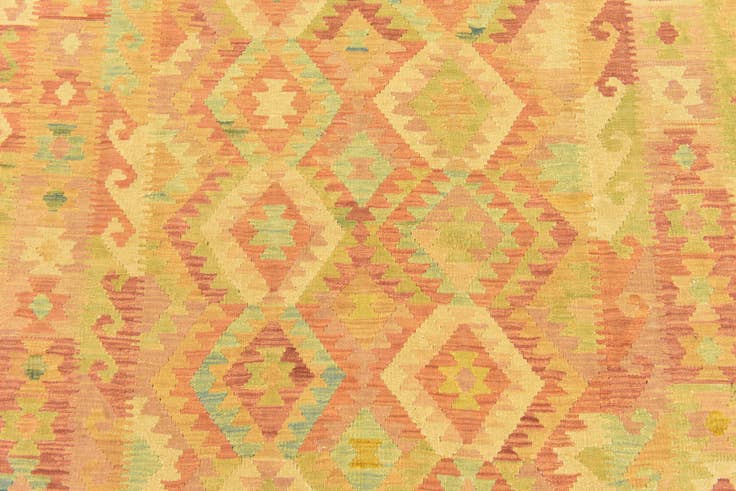Detail image of 5' x 6' 8 Hand Woven Kilim Waziri Wool Rug