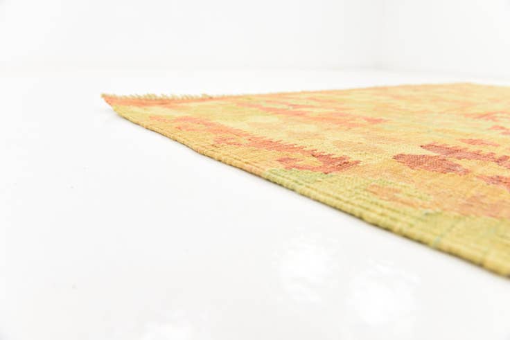 Detail image of 5' x 6' 8 Hand Woven Kilim Waziri Wool Rug
