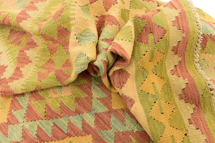 5' x 6' 7 Hand Woven Kilim Waziri Wool Rug