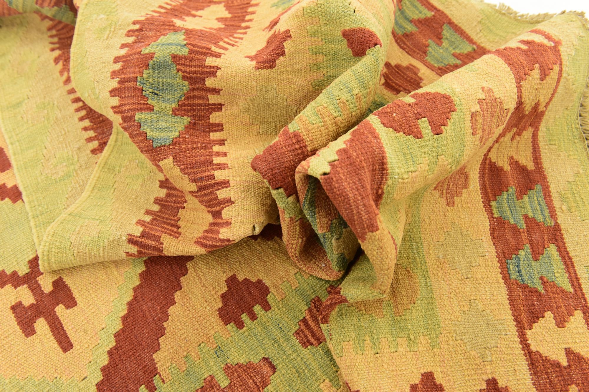 4' x 6' 3 Hand Woven Kilim Waziri Wool Rug
