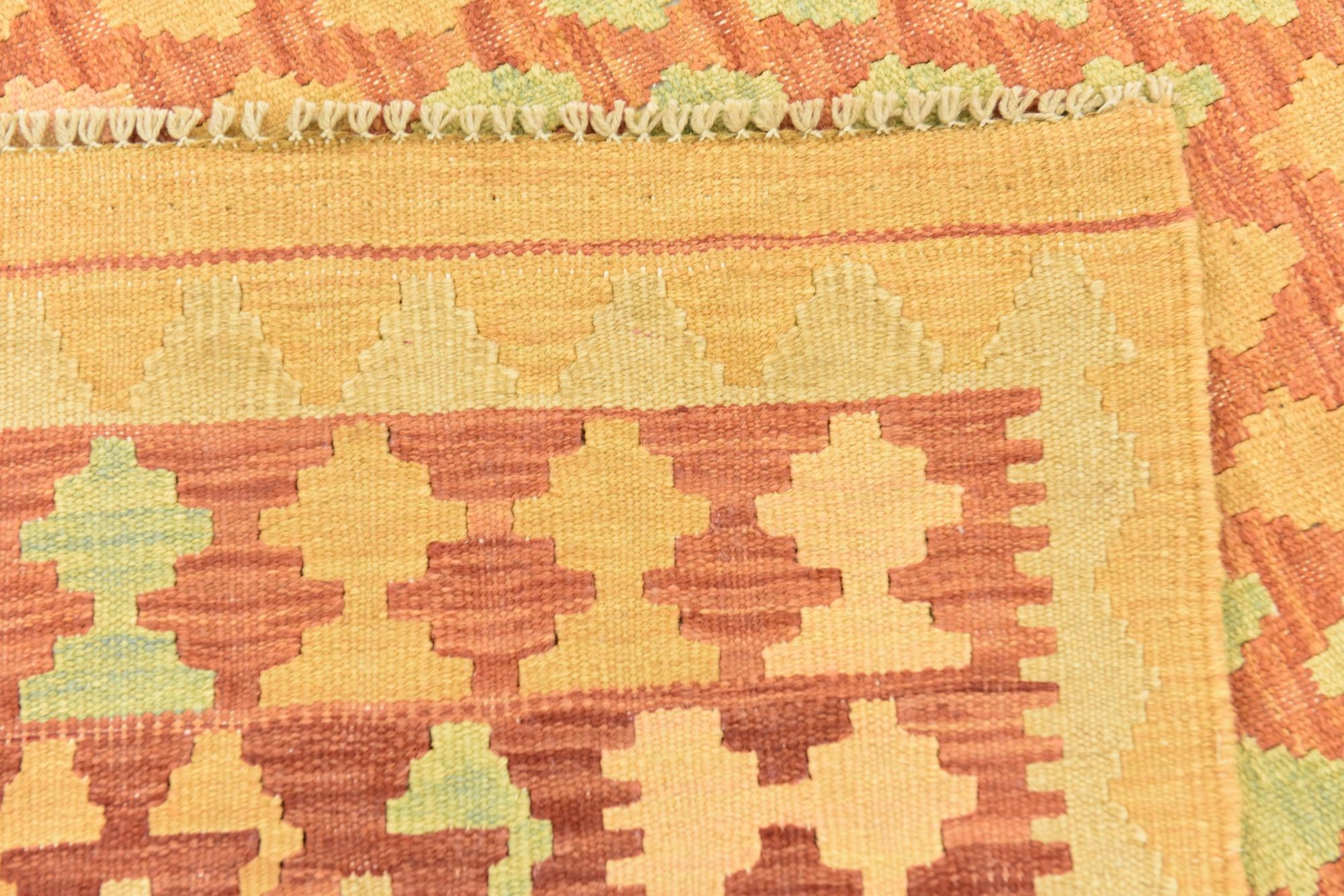4' 7 x 6' 6 Hand Woven Kilim Waziri Wool Rug