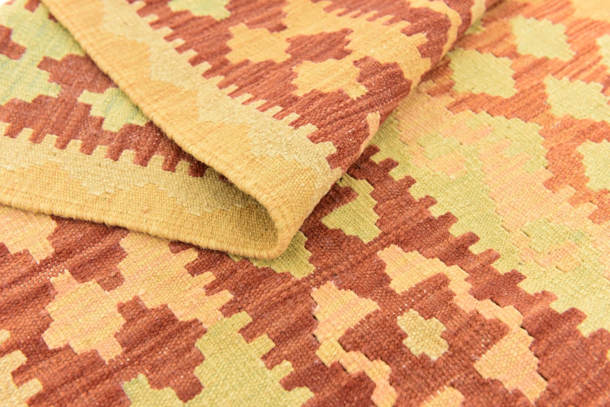 4' 7 x 6' 6 Hand Woven Kilim Waziri Wool Rug