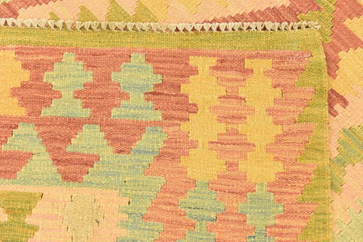5' x 6' 6 Hand Woven Kilim Waziri Wool Rug