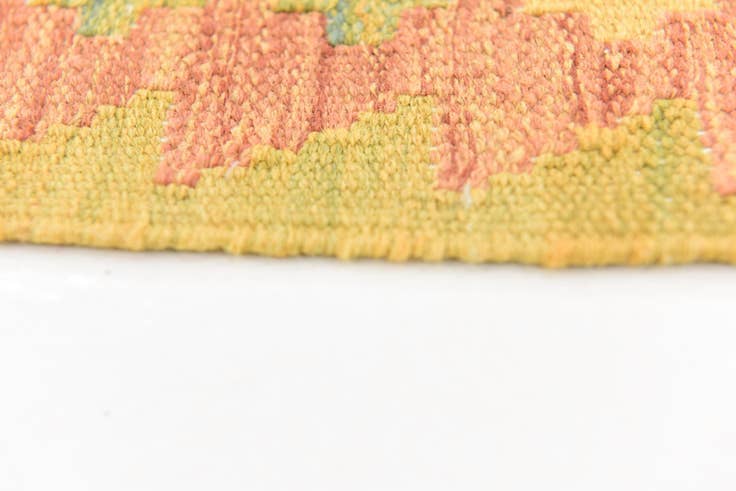 Detail image of 5' x 6' 6 Hand Woven Kilim Waziri Wool Rug