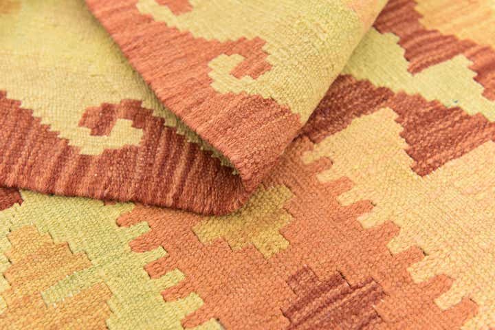 4' 10 x 6' 4 Hand Woven Kilim Waziri Wool Rug