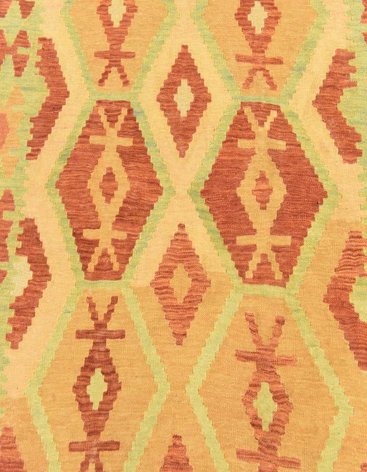 Detail image of 5' x 6' 6  Hand Woven Kilim Waziri Wool Rug