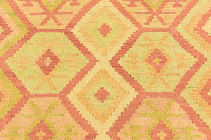 Detail image of 4' 9 x 6' 5 Hand Woven Kilim Waziri Wool Rug