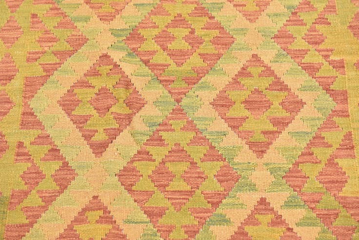 Detail image of 3' x 5' 2 Hand Woven Kilim Waziri Wool Rug