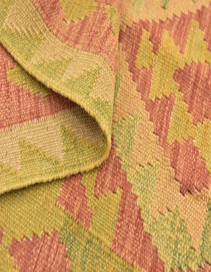 Detail image of 3' x 5' 2  Hand Woven Kilim Waziri Wool Rug