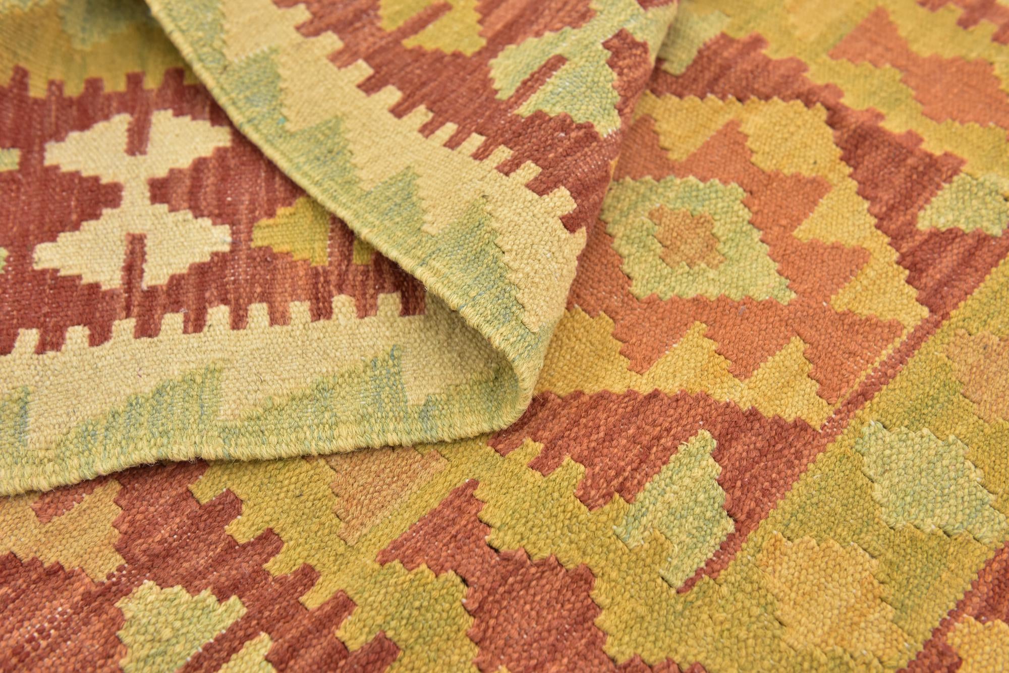 2' 8 x 4' 9 Hand Woven Kilim Waziri Wool Rug