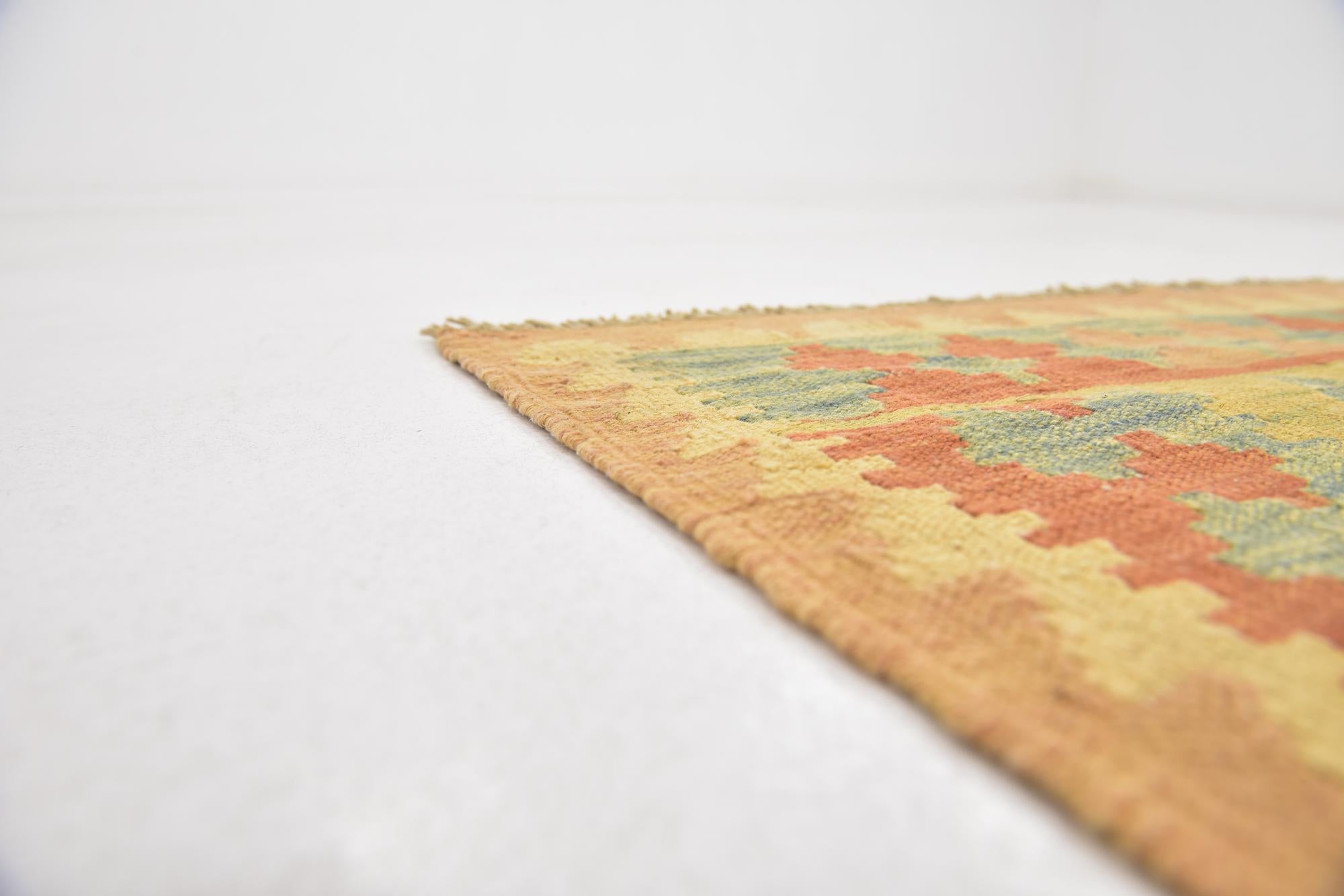 2' 8 x 4' 2 Hand Woven Kilim Waziri Wool Rug