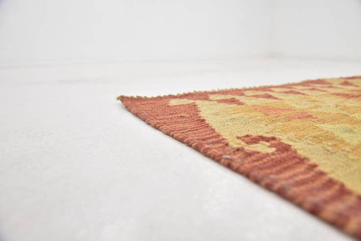 Detail image of 3' 5 x 4' 10 Hand Woven Kilim Waziri Wool Rug
