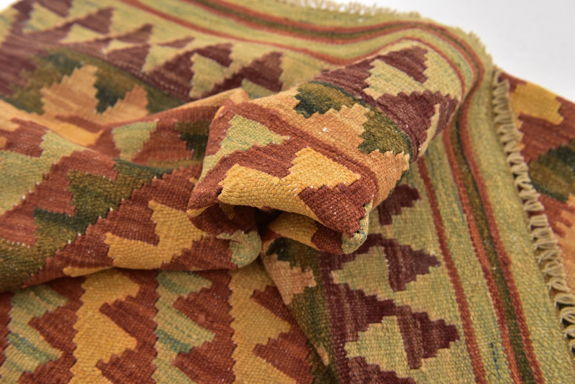 3' x 4' 5 Hand Woven Kilim Waziri Wool Rug
