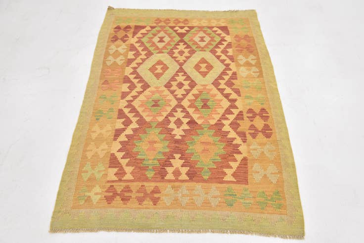 Detail image of 3' 4 x 5' Hand Woven Kilim Waziri Wool Rug