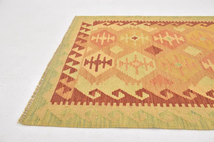 Detail image of 3' 2 x 4' 10 Hand Woven Kilim Waziri Wool Rug