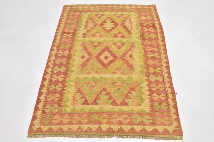 Detail image of 3' 4 x 5' Hand Woven Kilim Waziri Wool Rug