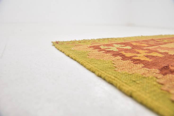 Detail image of 3' x 4' 10 Hand Woven Kilim Waziri Wool Rug
