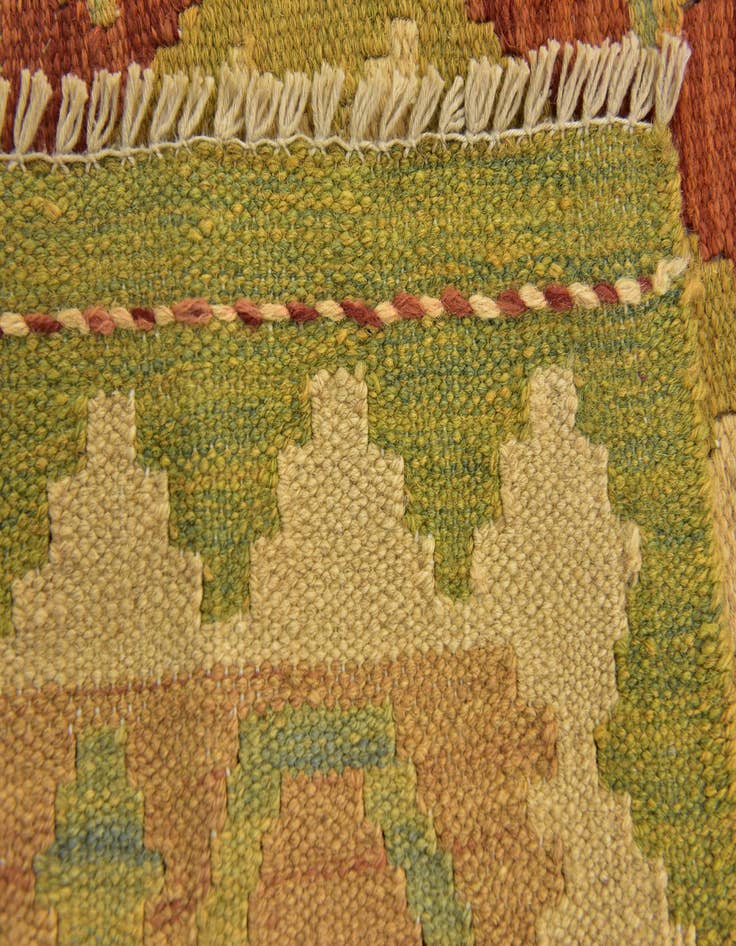 Detail image of 3' 2 x 4' 10  Hand Woven Kilim Waziri Wool Rug