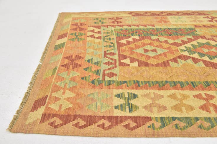 Detail image of 3' 2 x 4' 10 Hand Woven Kilim Waziri Wool Rug