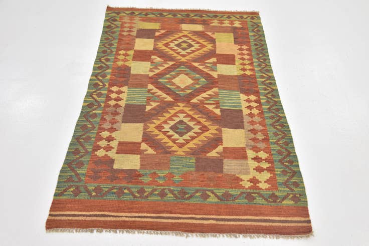 Detail image of 3' 2 x 5' 2 Hand Woven Kilim Waziri Wool Rug