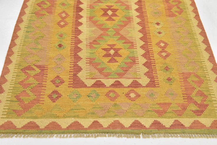 Detail image of 3' 3 x 4' 10 Hand Woven Kilim Waziri Wool Rug