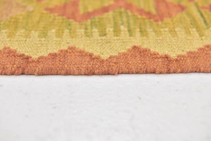 Detail image of 3' 3 x 4' 10 Hand Woven Kilim Waziri Wool Rug