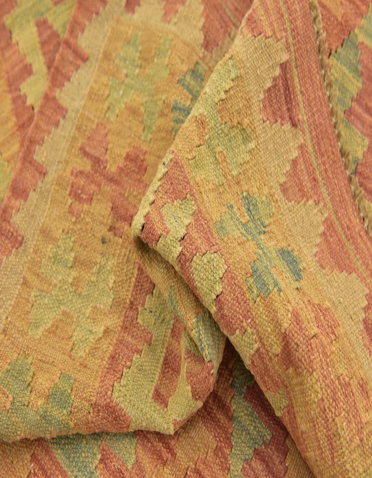 Detail image of 3' 7 x 5'  Hand Woven Kilim Waziri Wool Rug