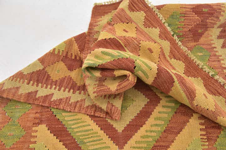 2' 9 x 4' 3 Hand Woven Kilim Waziri Wool Rug