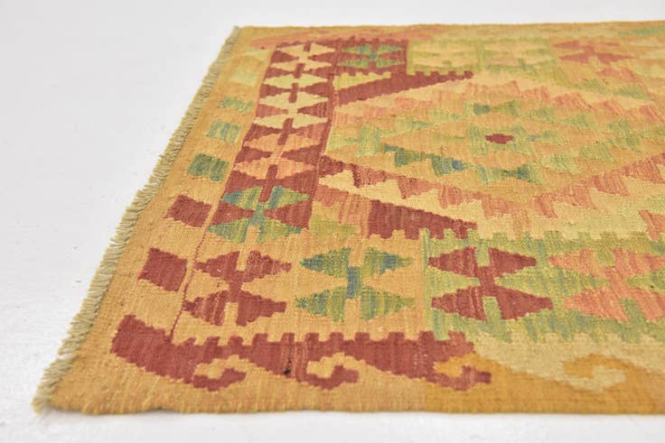 Detail image of 2' 10 x 4' 3 Hand Woven Kilim Waziri Wool Rug
