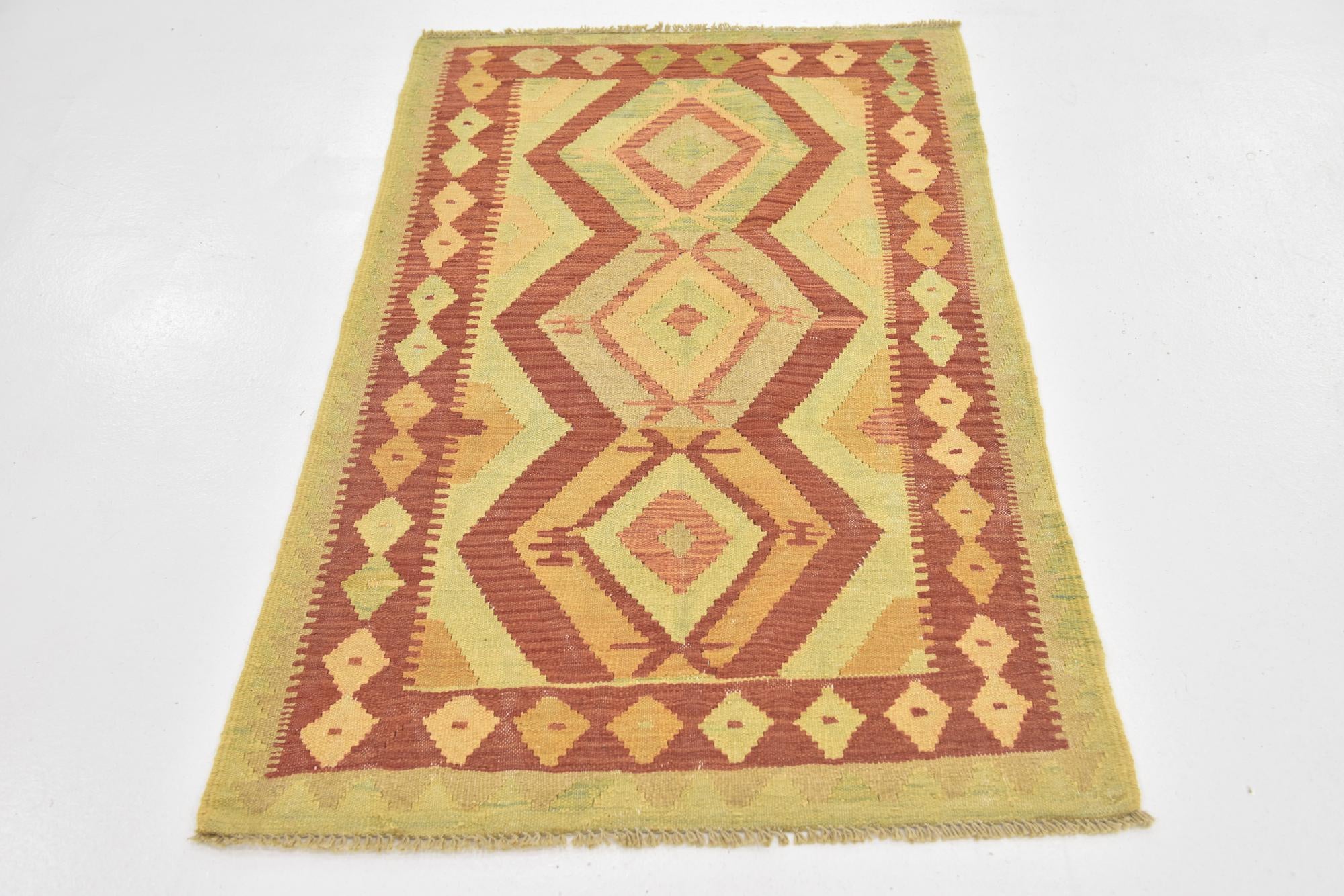 2' 8 x 4' 3 Hand Woven Kilim Waziri Wool Rug