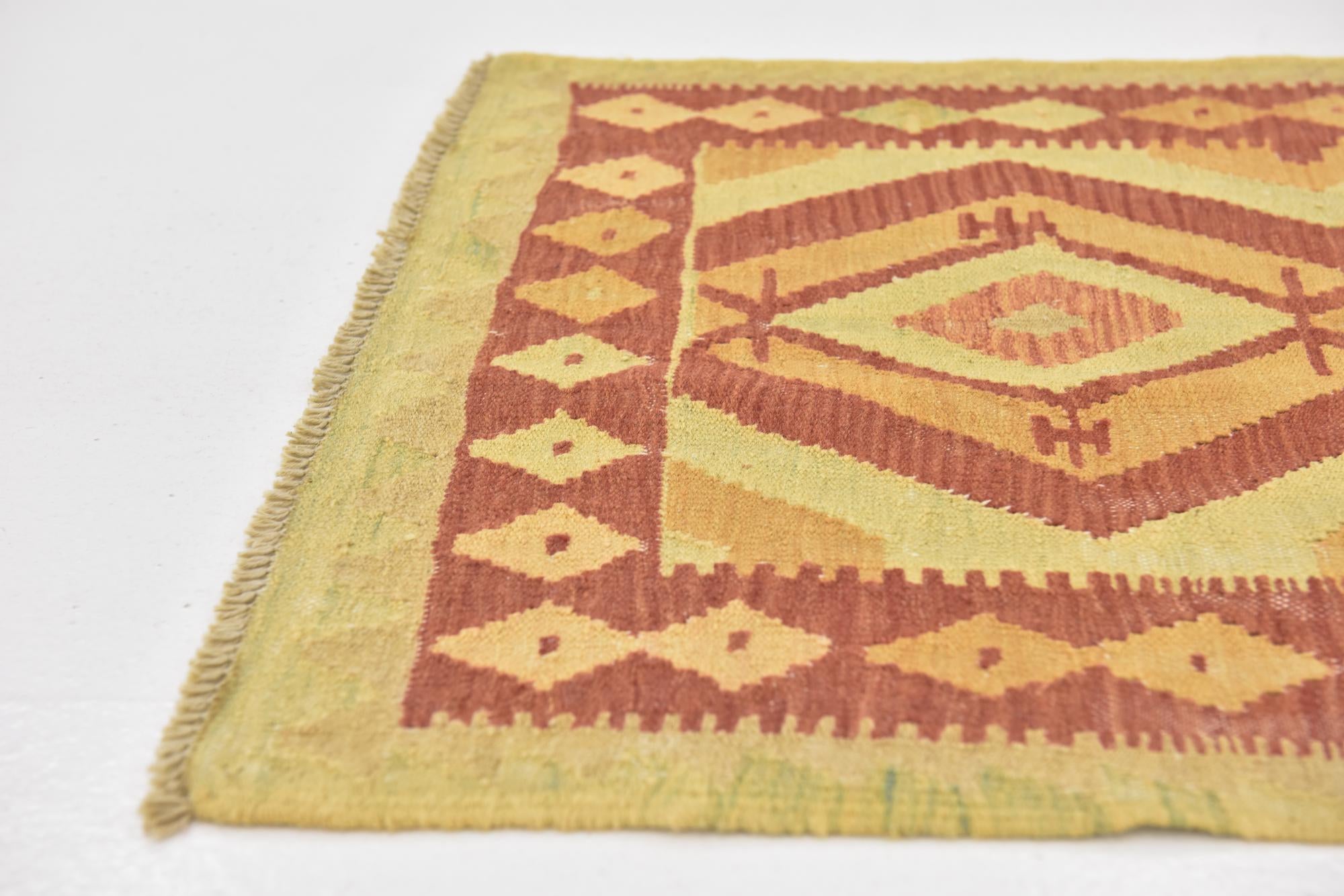 2' 8 x 4' 3 Hand Woven Kilim Waziri Wool Rug