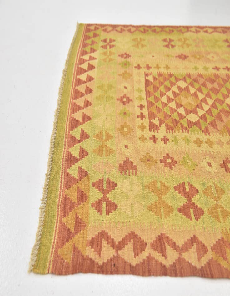 Detail image of 3' 3 x 4' 8  Hand Woven Kilim Waziri Wool Rug