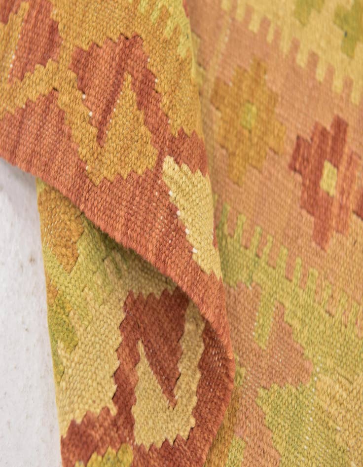 Detail image of 3' 3 x 4' 8  Hand Woven Kilim Waziri Wool Rug