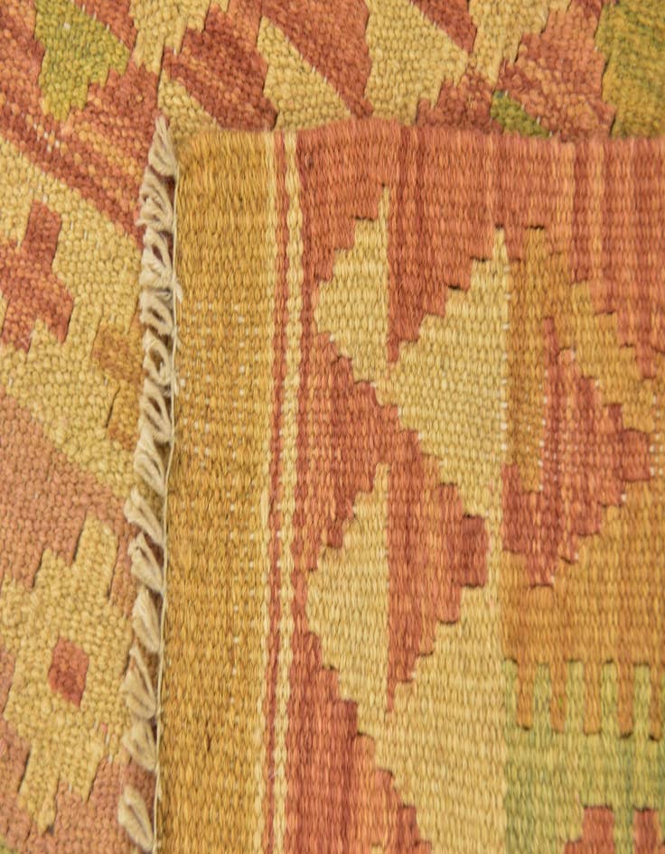 Detail image of 3' 3 x 4' 8  Hand Woven Kilim Waziri Wool Rug