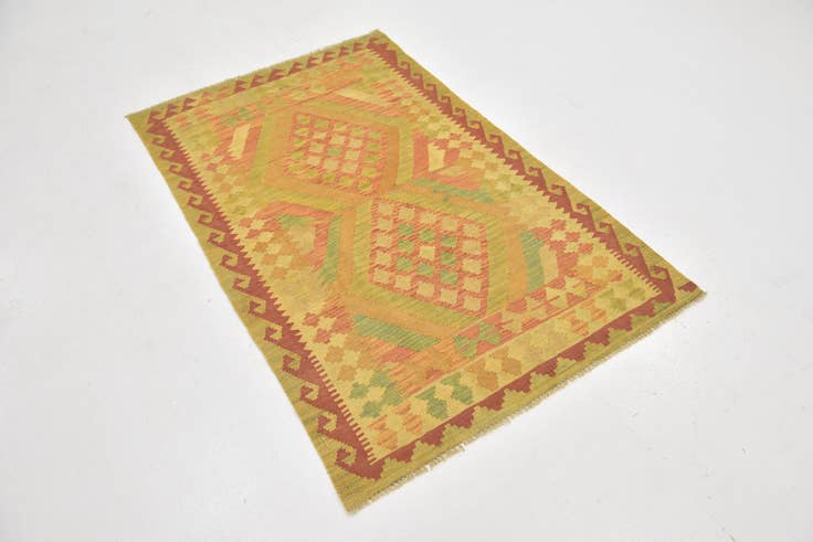 Detail image of 3' 3 x 5' 2 Hand Woven Kilim Waziri Wool Rug