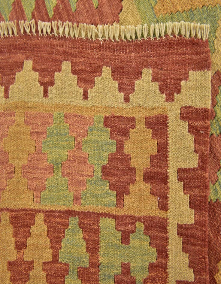 Detail image of 3' 2 x 5'  Hand Woven Kilim Waziri Wool Rug